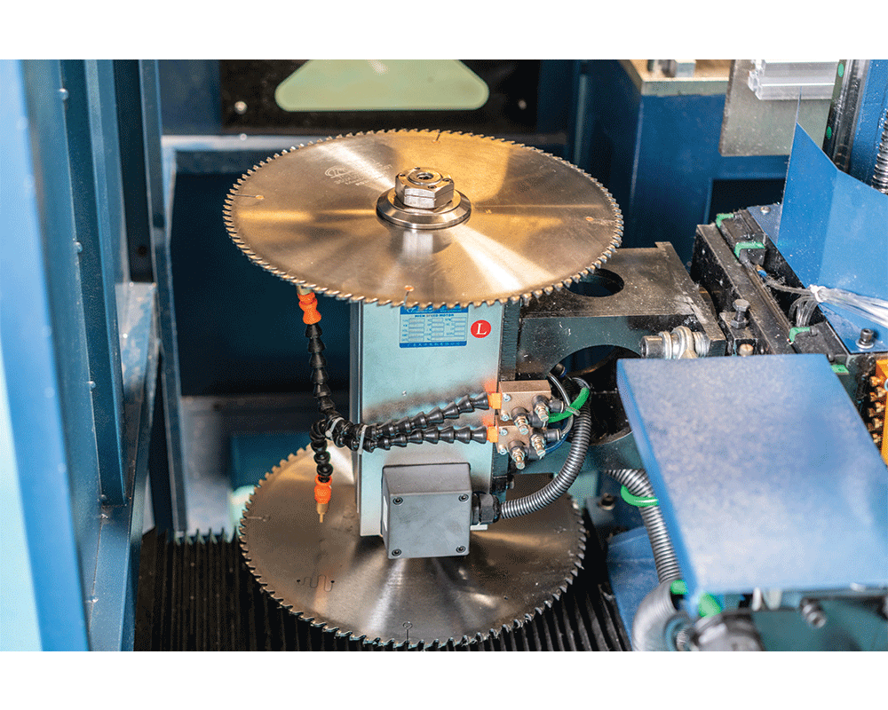 máy phay cnc 2 lưỡi 3 + 2
